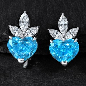 ハート型の新しい耳クリップイヤリング